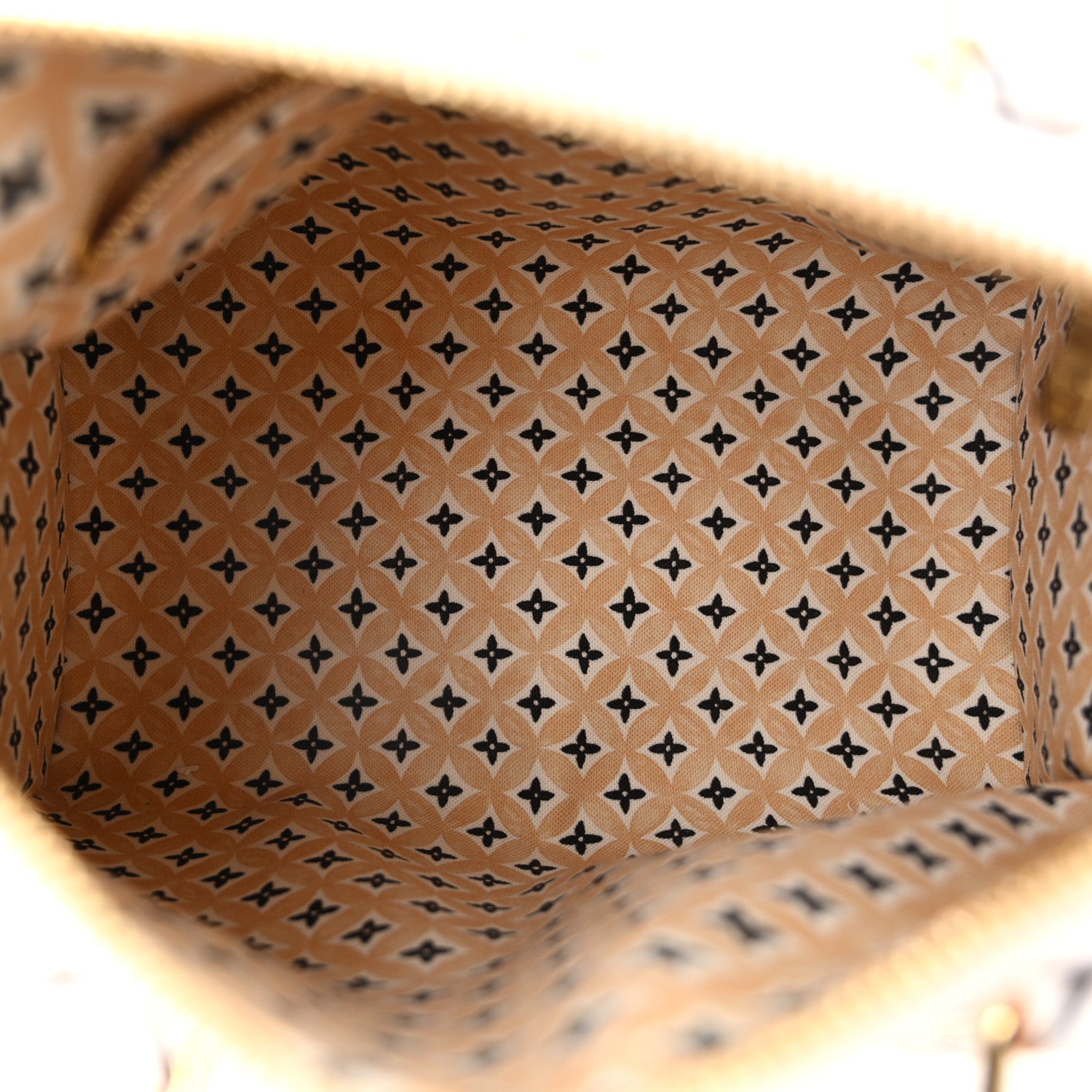 Louis Vuitton Monogram Giant By The Pool 2.0 Speedy Bandouliere 25 Beige 5 of 9