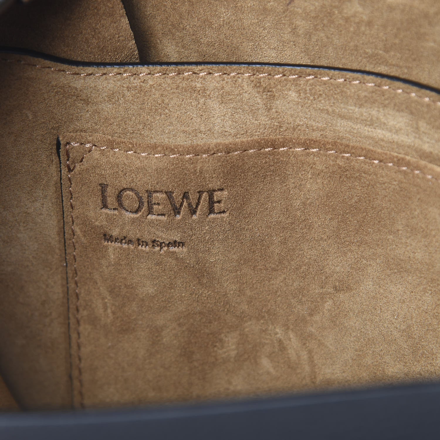 Loewe Grained Calfskin Small Gate Crossbody Bag Pecan Black 5 of 9