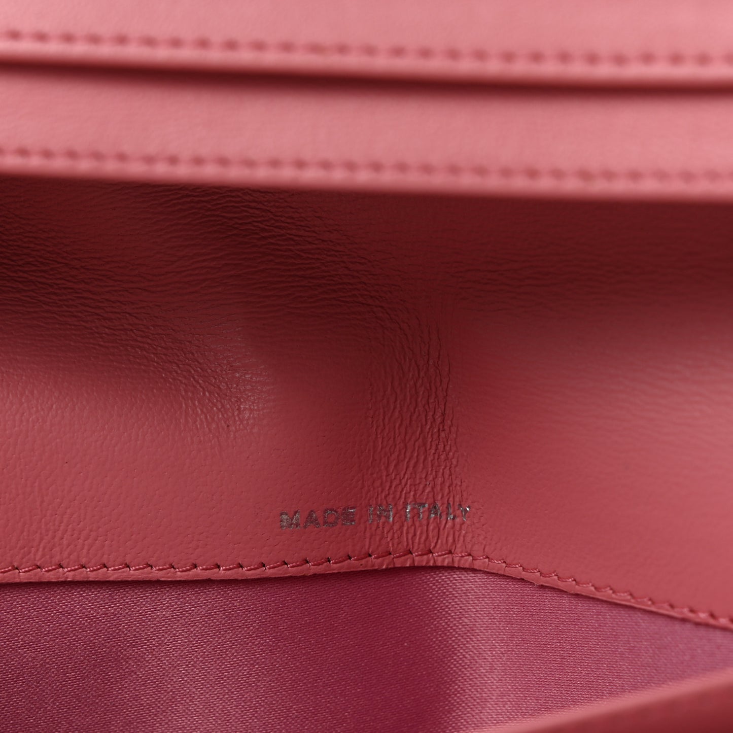 Lambskin Camellia Embossed Yen Wallet Pink