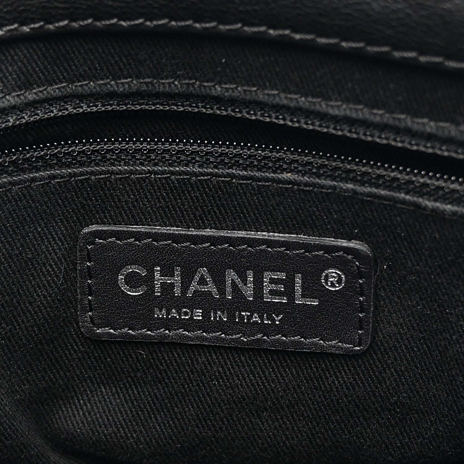 Chanel Calfskin Diamond Stitch Large Messenger Black 11 of 14