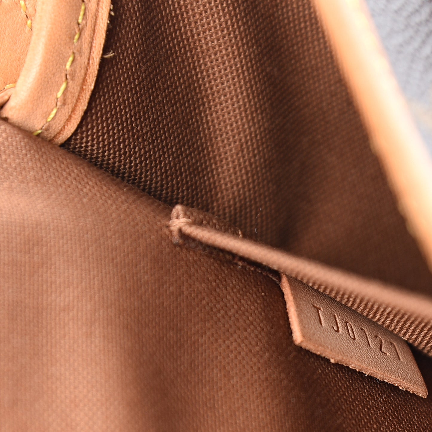 Monogram Sologne