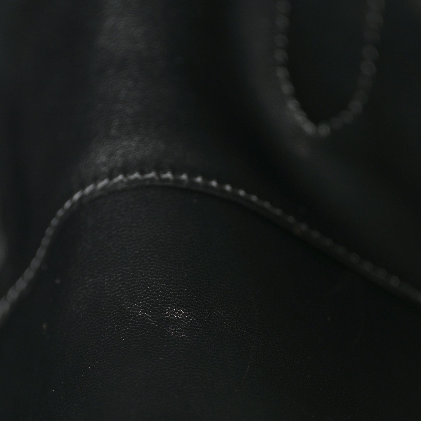 Smooth Calfskin Vintage Flat Macrocannage Small Toujours Vertical Tote Black