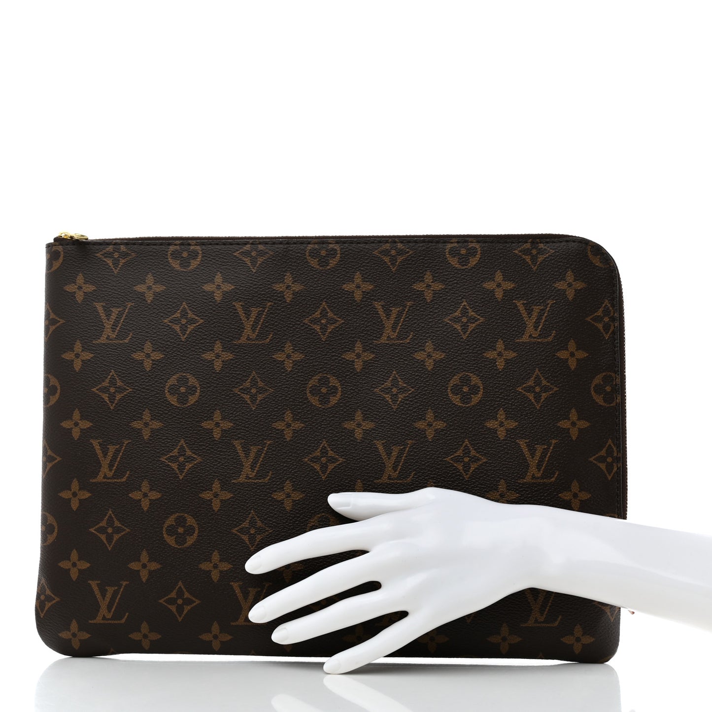 Monogram Etui Voyage MM Pouch