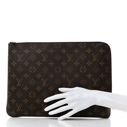 Louis Vuitton Monogram Etui Voyage MM Pouch 2 of 7