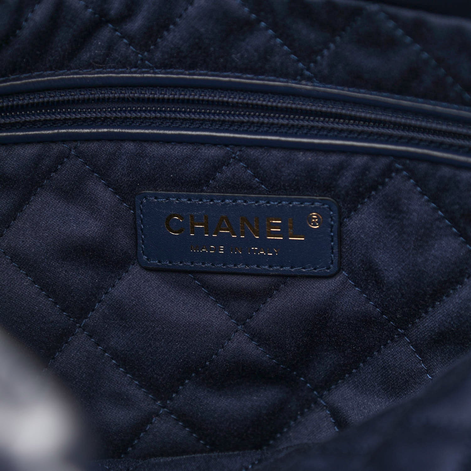 Chanel Shiny Calfskin Quilted Small Chanel 22 Navy 7 of 11