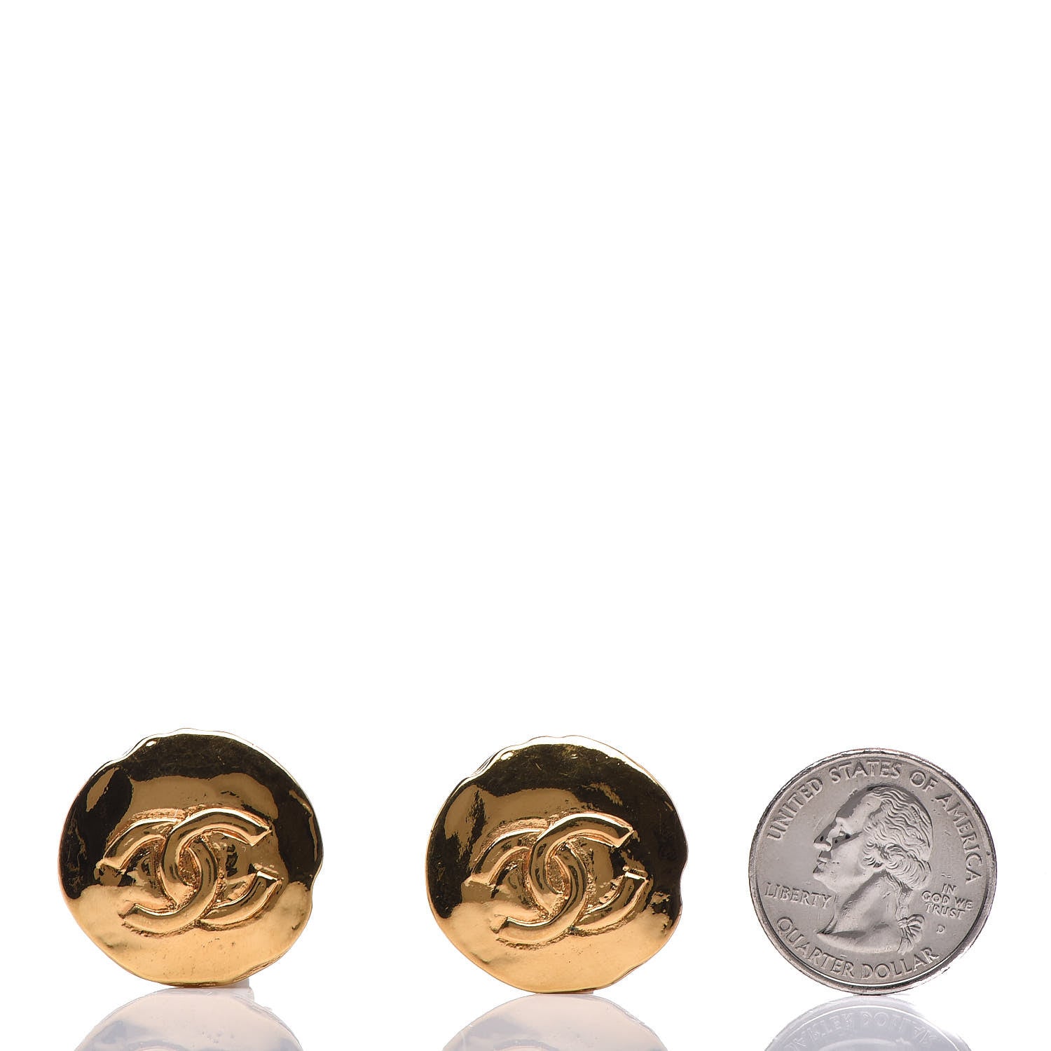 Chanel Round CC Clip On Earrings Gold 2 of 4