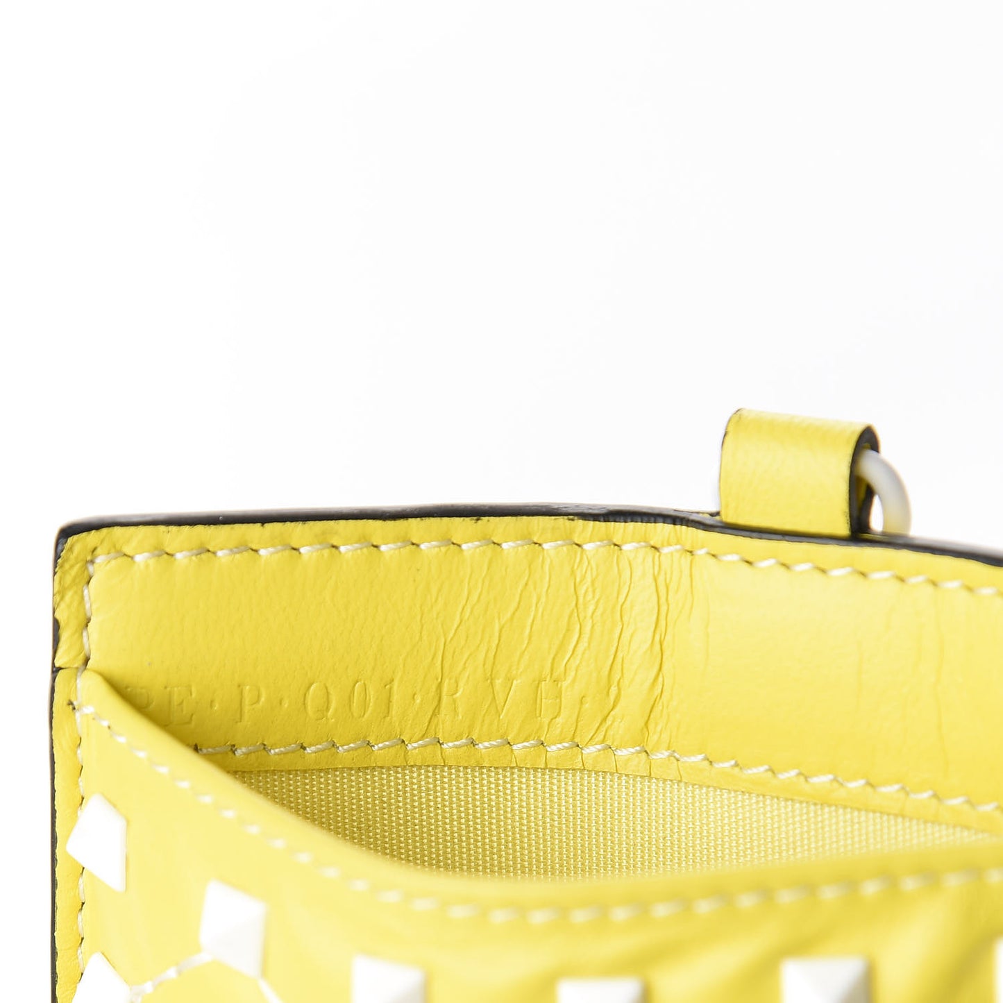 Lambskin Free Rockstud Spike Badge Holder Light Yellow