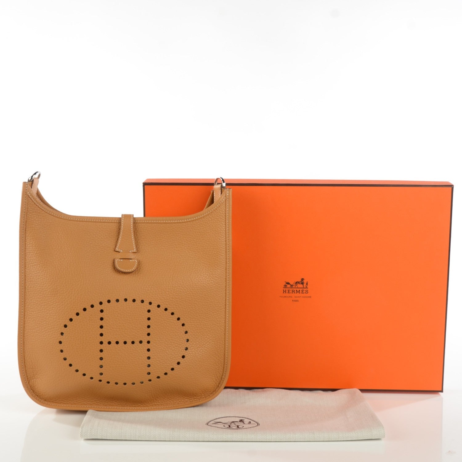 Hermes Taurillon Clemence Evelyne III PM Natural Sable 16 of 16