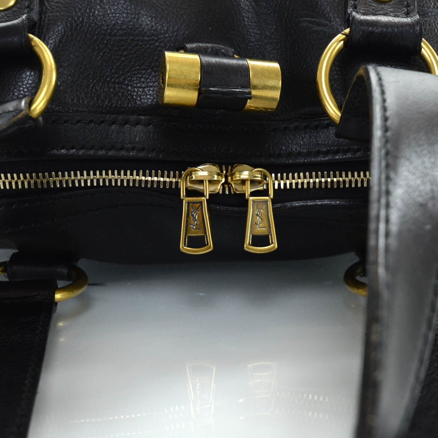Leather Oversized Muse Black