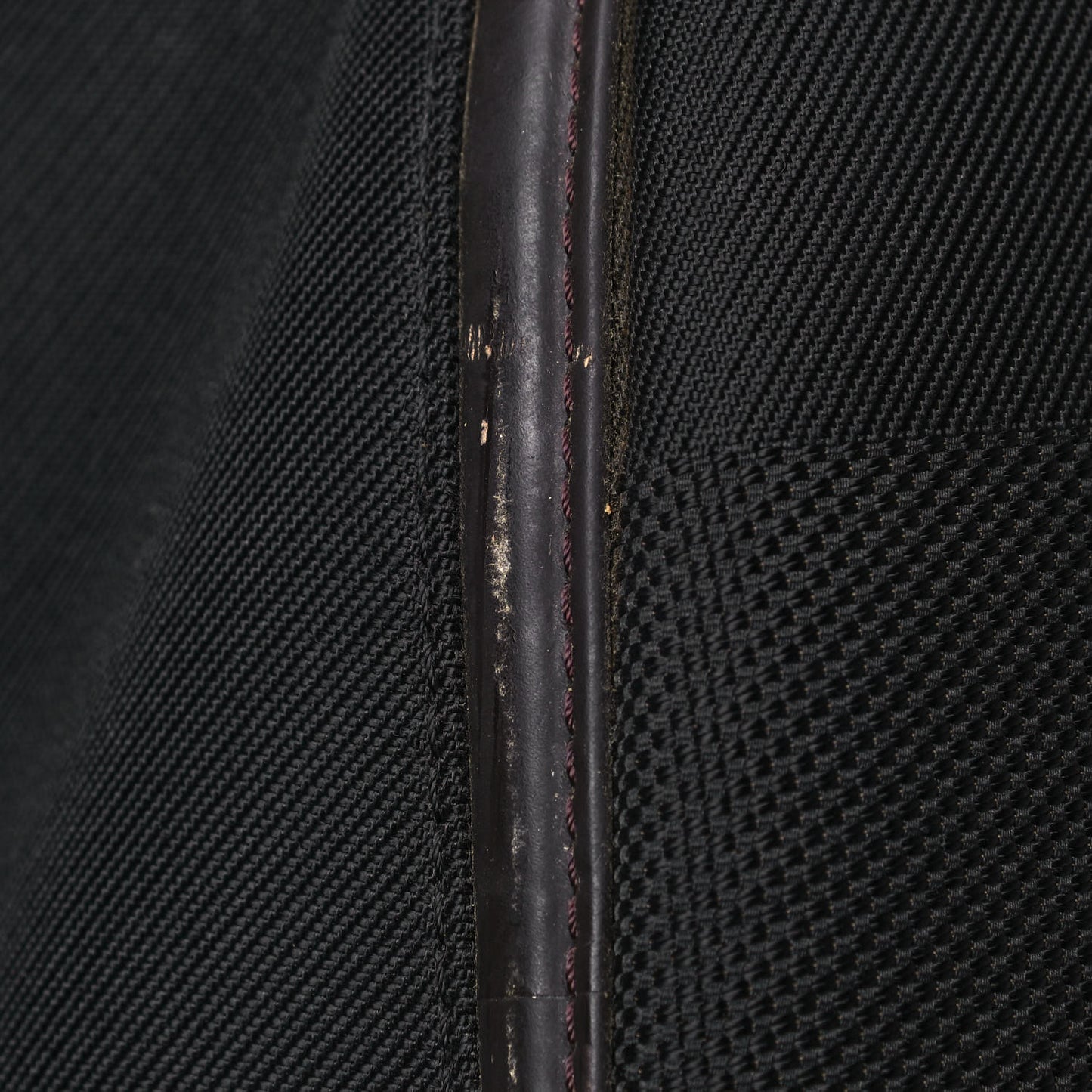 Damier Geant Conquerant 55 Roller Luggage Black