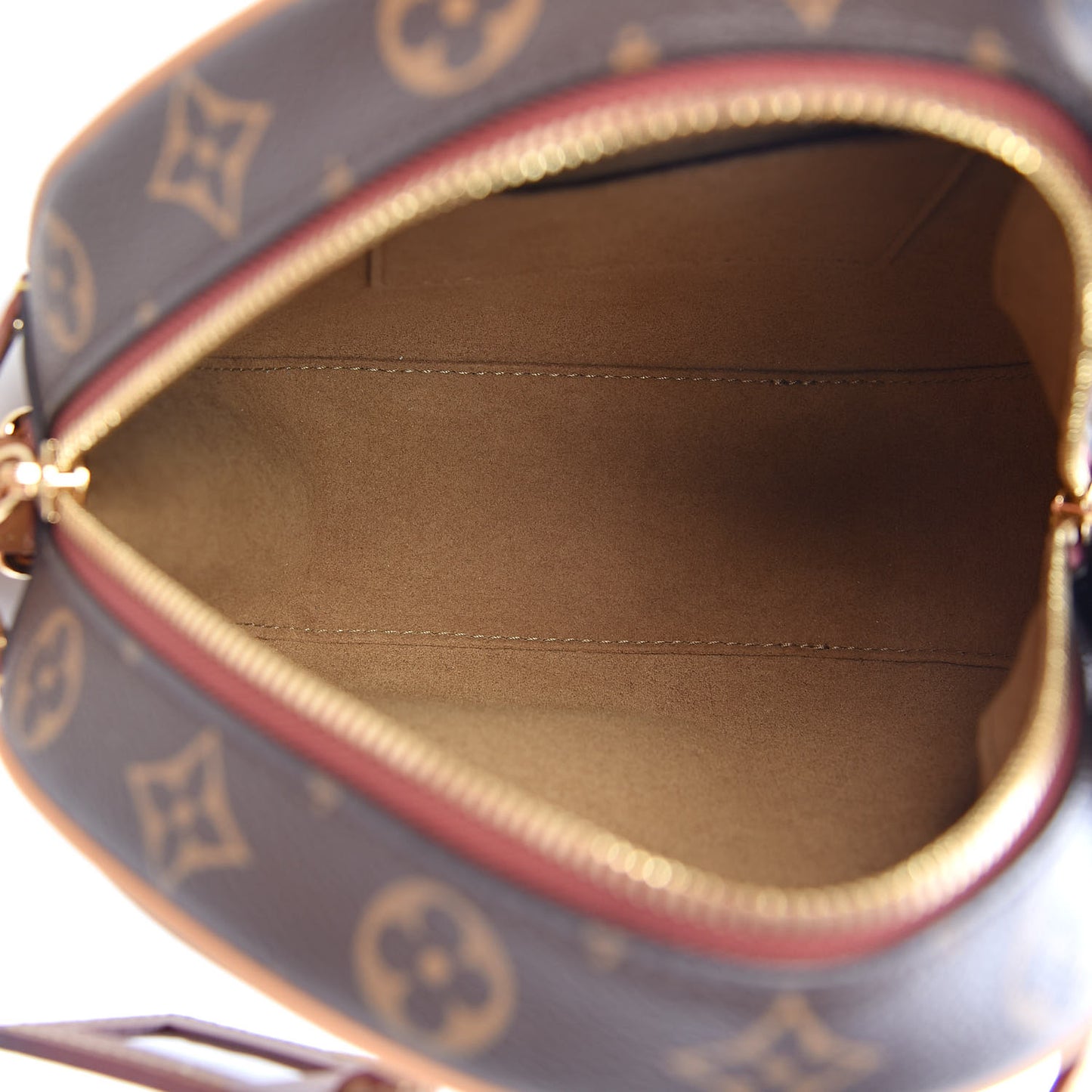 Monogram Boite Chapeau Souple