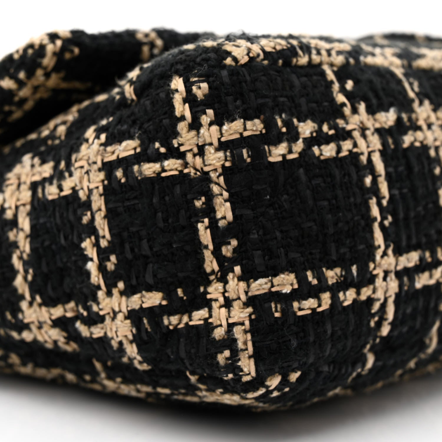 Chanel Tweed Quilted Medium Chanel 19 Flap Black Beige 9 of 10