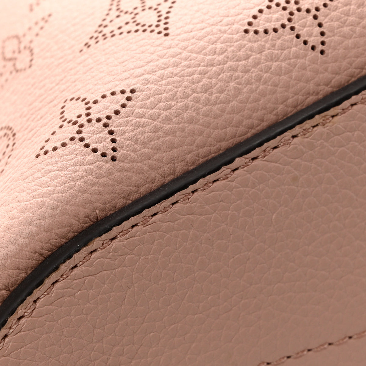 Louis Vuitton Mahina Girolata Magnolia 12 of 14