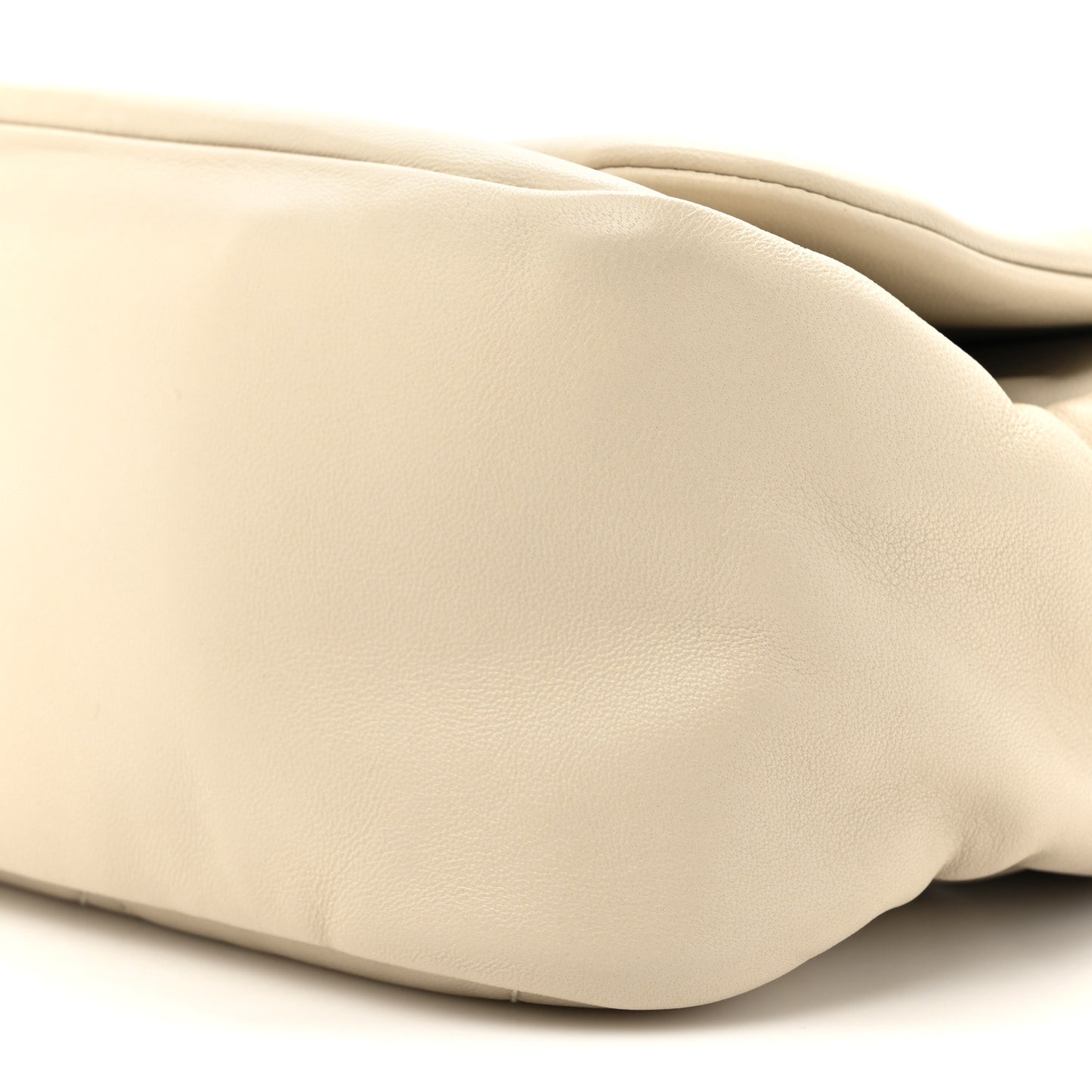 Lambskin Matelasse Monogram Small Jamie 4.3 Crema Soft