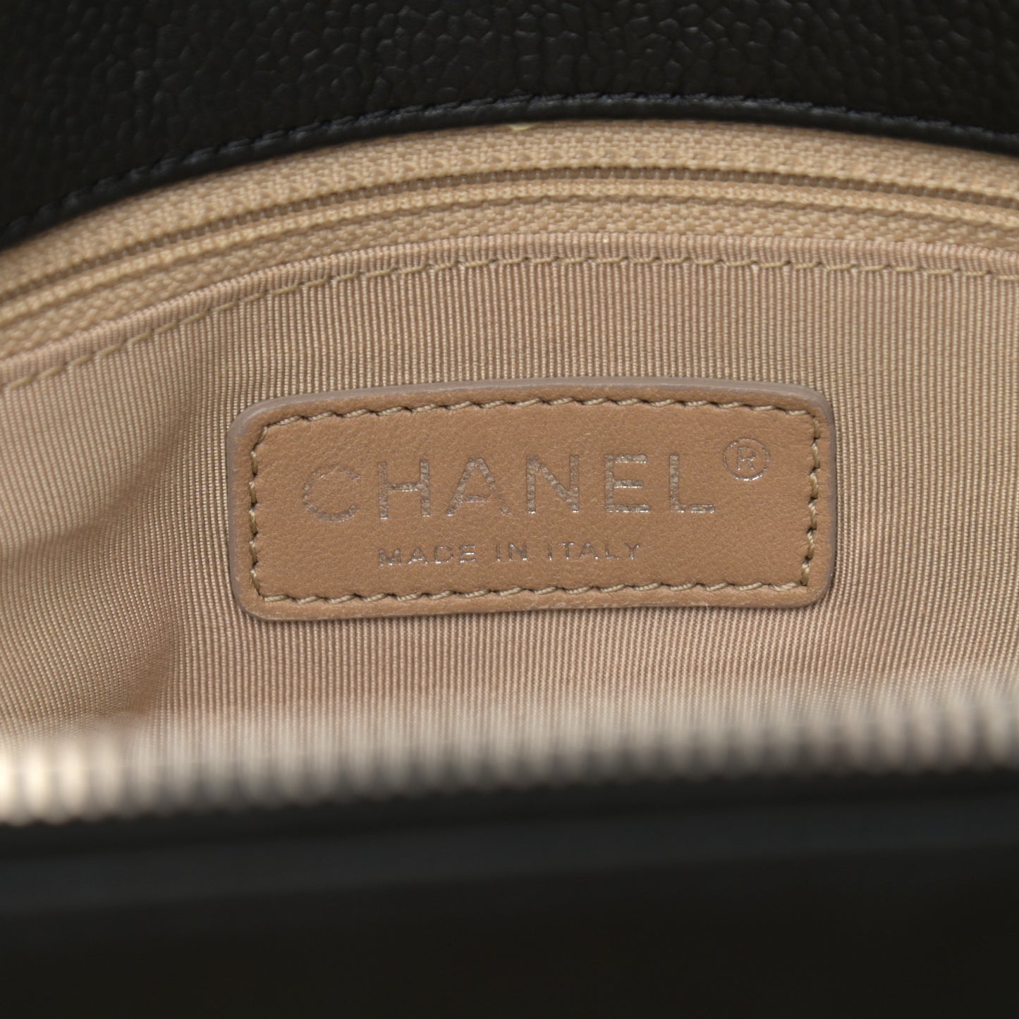 Caviar Quilted CC Timeless Soft Tote Black