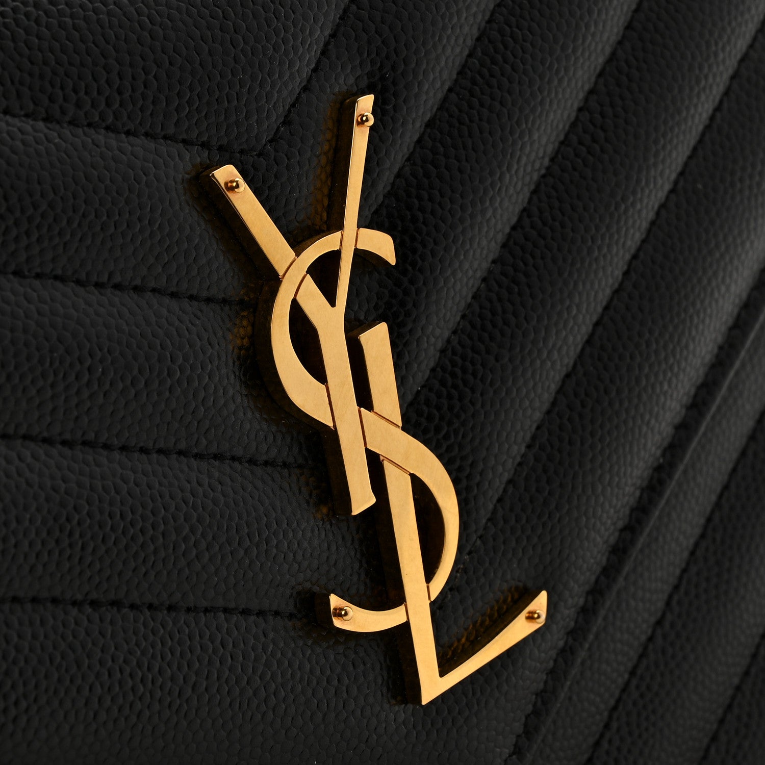 Saint Laurent Grain De Poudre Matelasse Chevron Monogram Chain Wallet Black Black 11 of 12