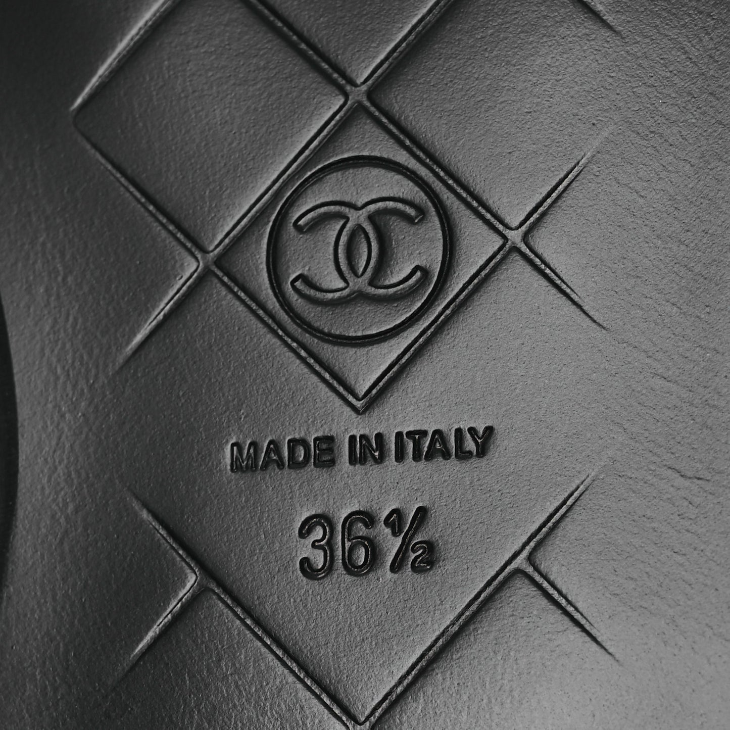 Lambskin Quilted CC Turnlock Loafers 36.5 Black