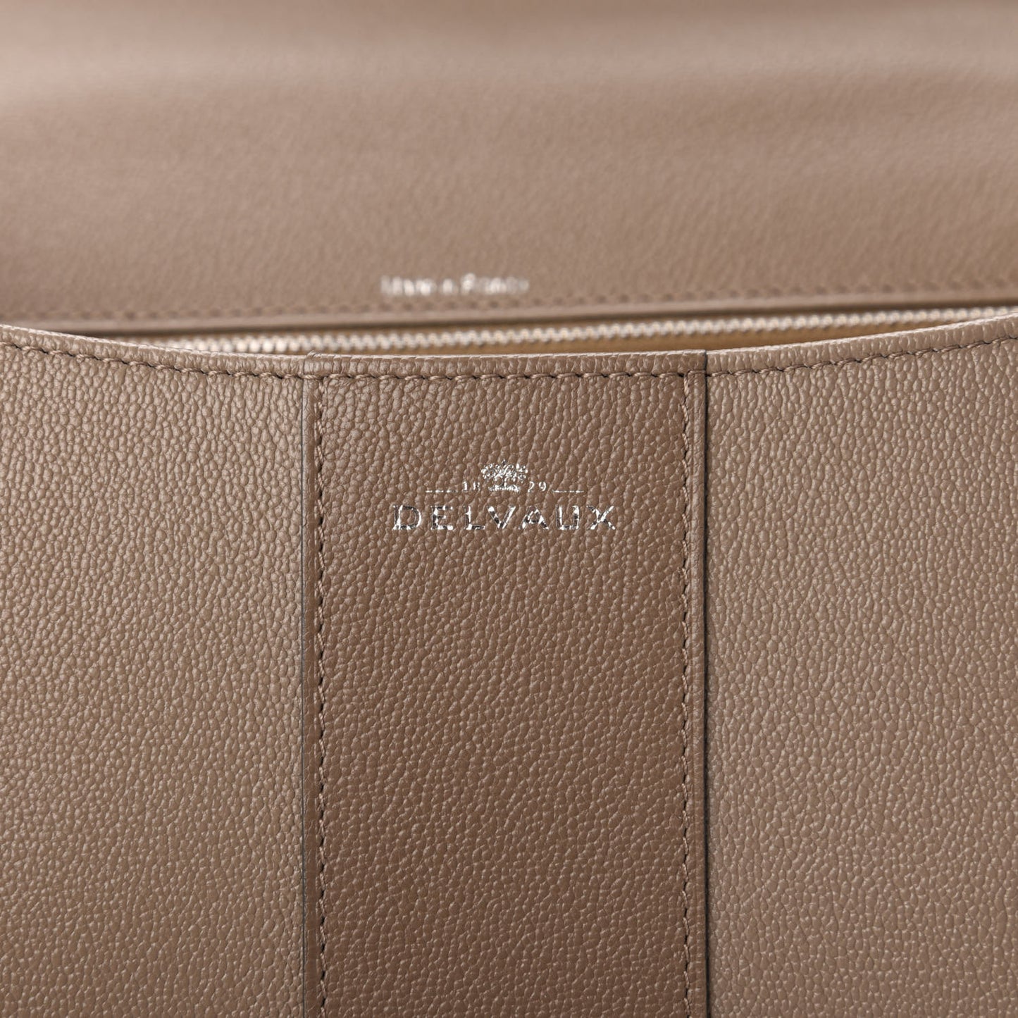 Grained Calfskin MM Brillant Satchel Camaieux Tourterelle