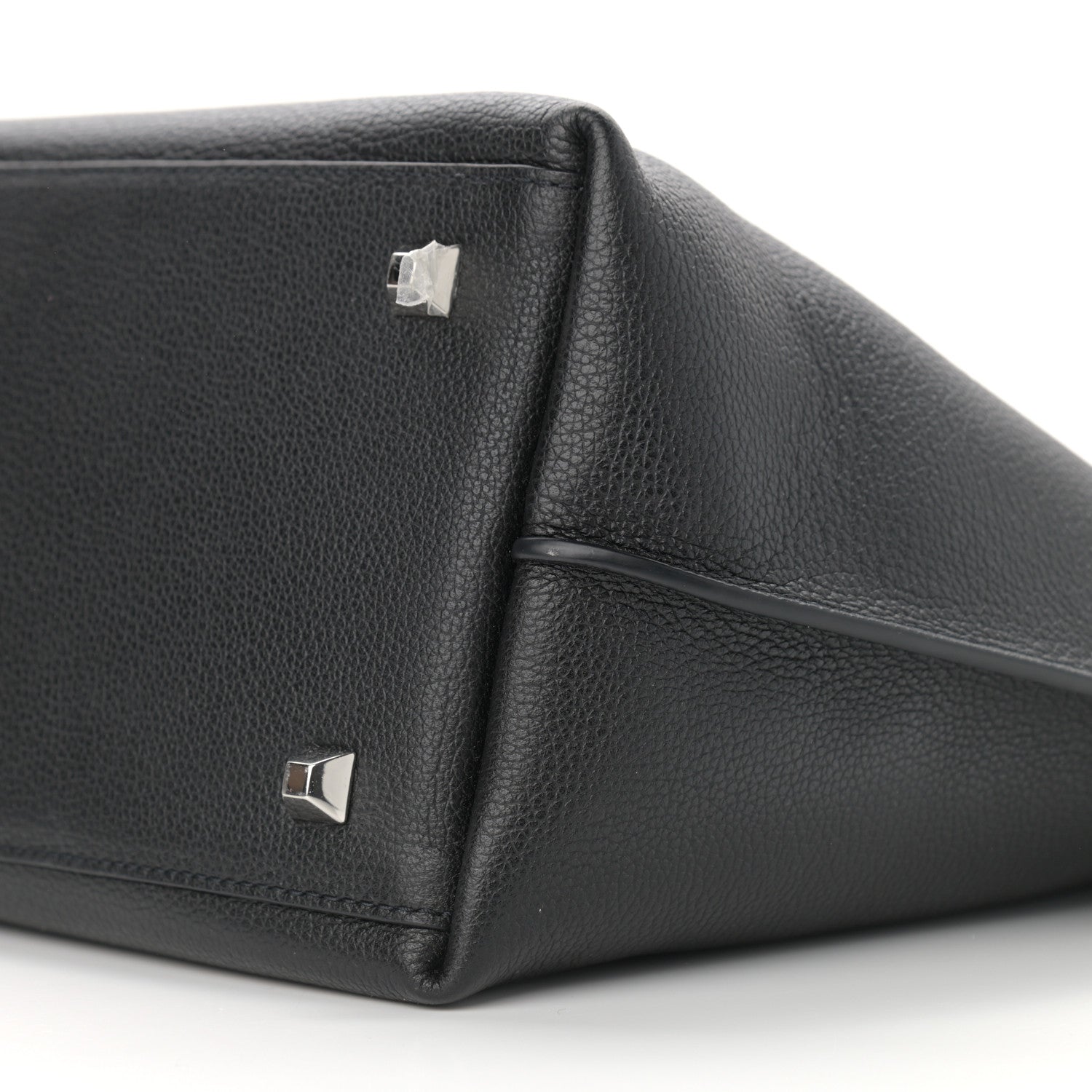 MCM Grained Calfskin Medium Yris Shopper Tote Black 7 of 11
