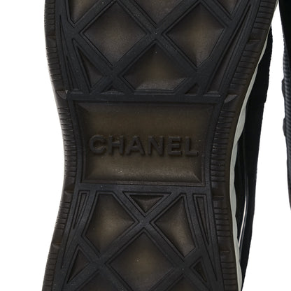 Chanel Velvet Calfskin Mixed Fibers CC Sneakers 39 Black 7 of 10