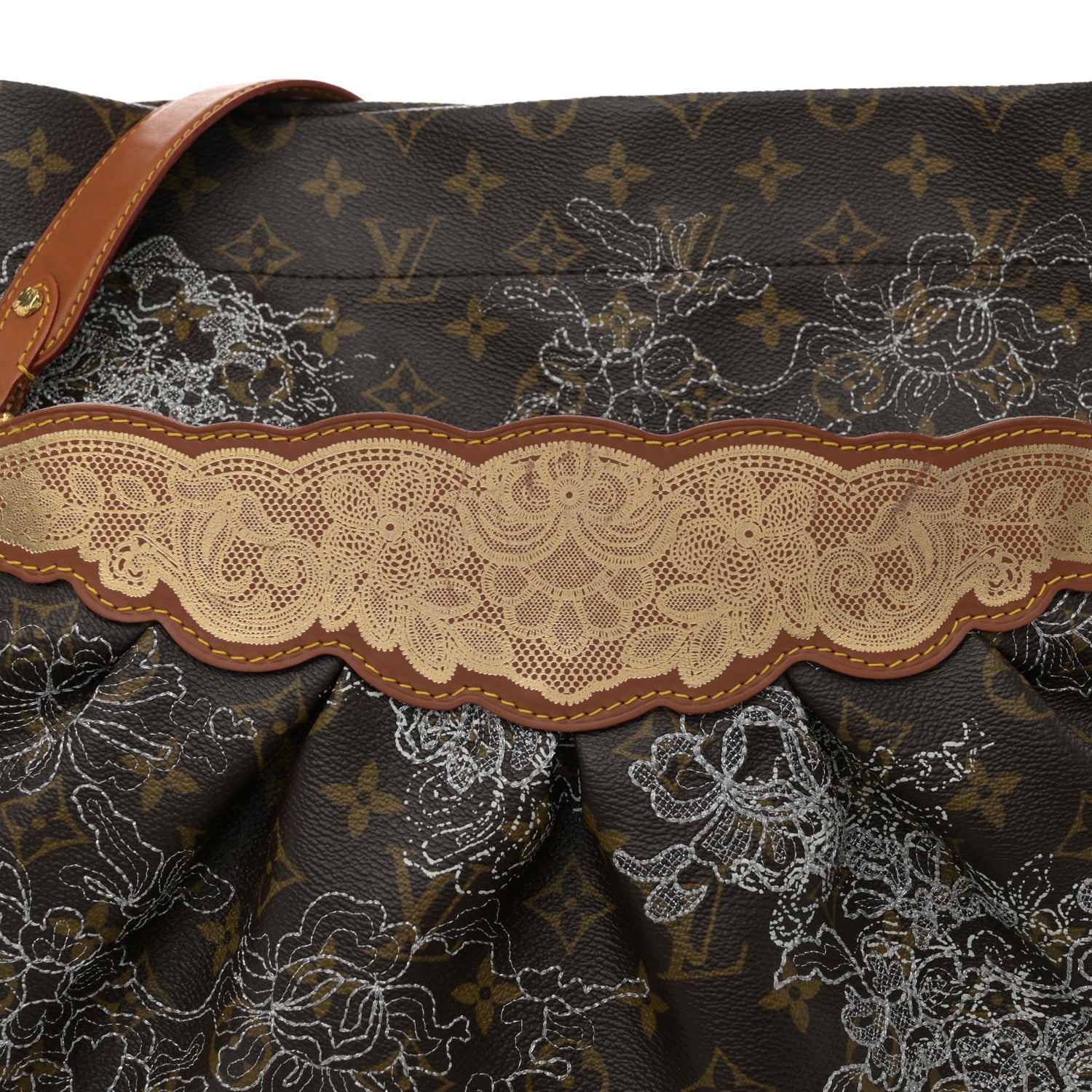 Louis Vuitton Monogram Dentelle Fersen Gold 8 of 10