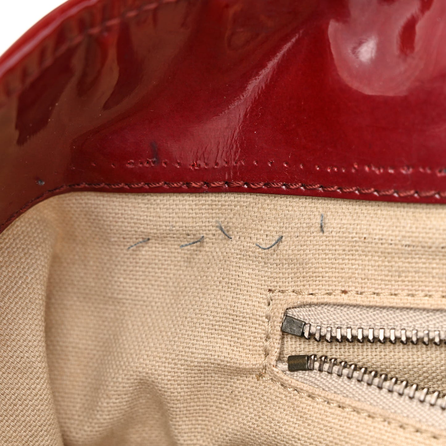 Nova Check Heart Tote Red