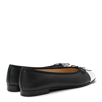 Chanel Calfskin Metallic Goatskin CC Cap Toe Ballerina Flats 38.5 Black Silver 4 of 8