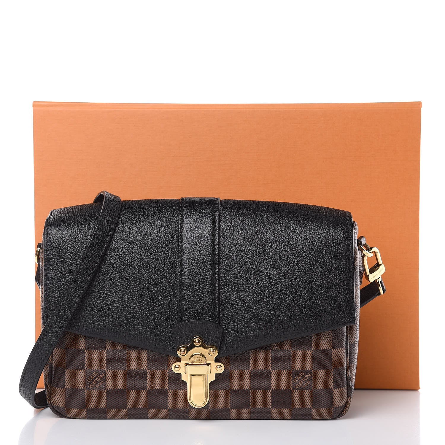 Louis Vuitton Damier Ebene Clapton Black 11 of 11