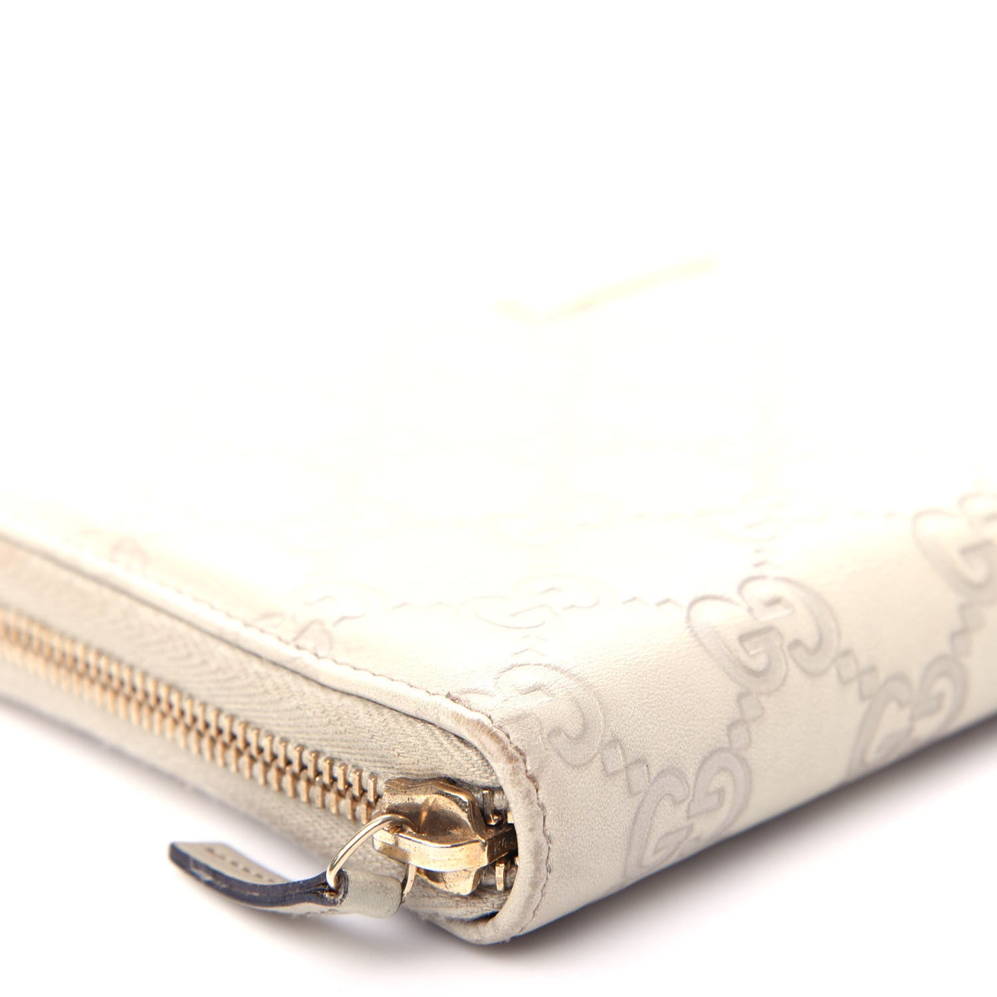 Guccissima Metal Bar Zip Around Organizer Wallet White