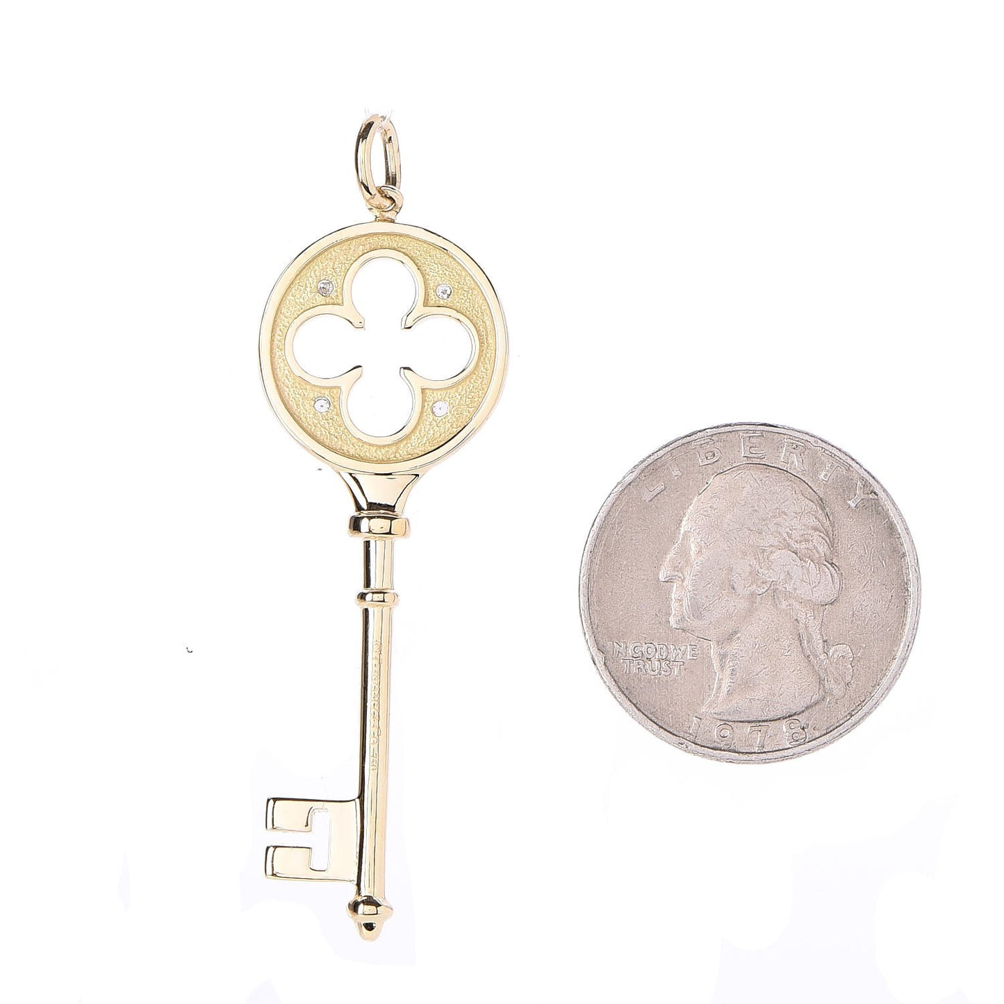 18K Yellow Gold Diamond Quatrefoil Key Pendant