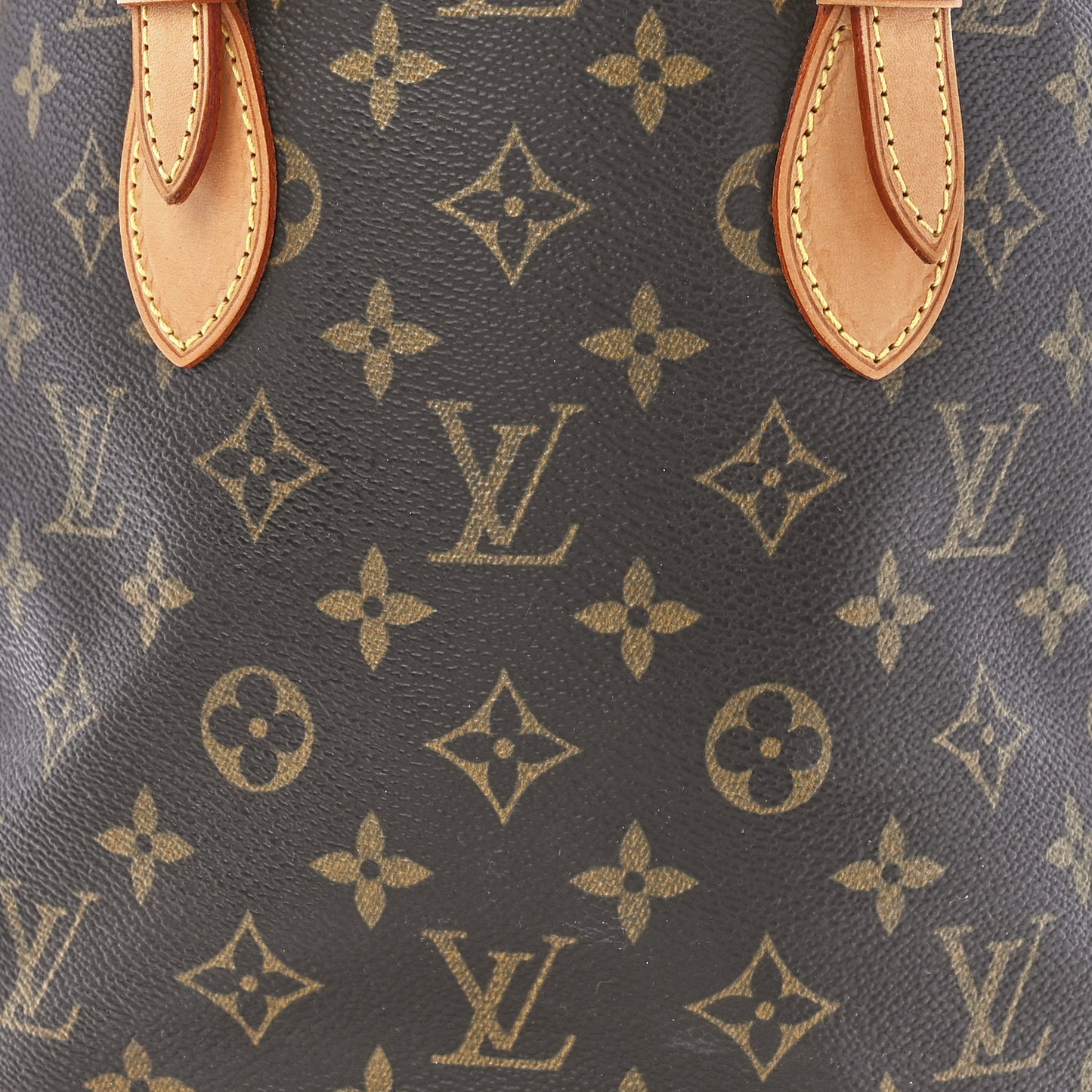Monogram Petit Bucket 23