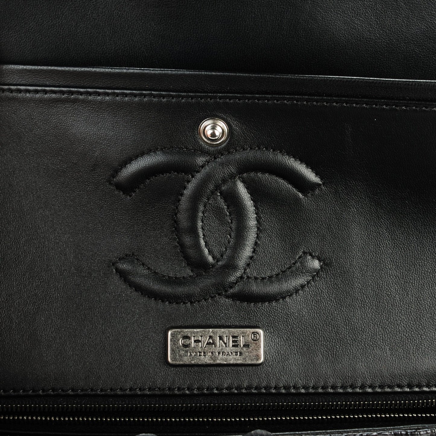 Embossed Python Medium Double Flap Black