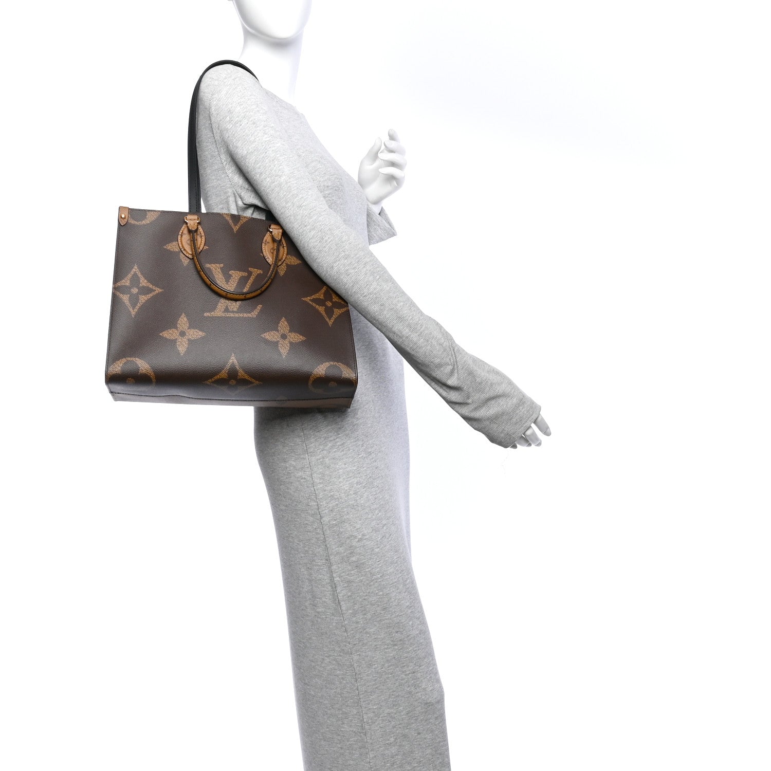 Louis Vuitton Reverse Monogram Giant Onthego MM 2 of 12