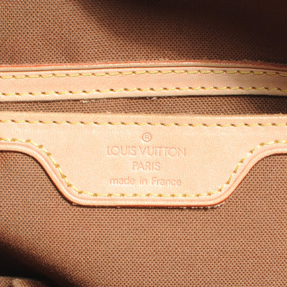 Louis Vuitton Monogram Cabas Mezzo 8 of 9