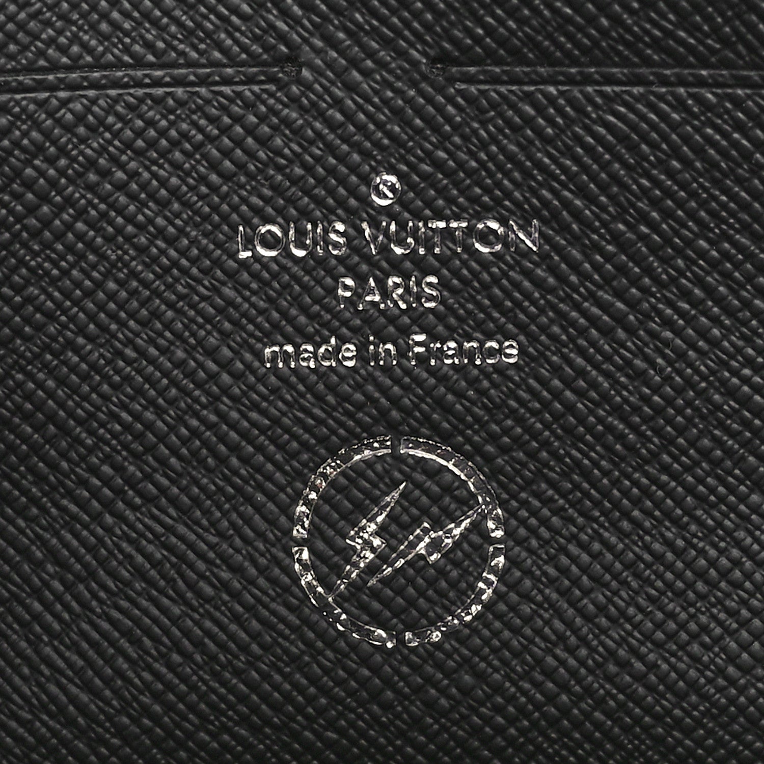 Louis Vuitton X FUJIWARA Monogram Eclipse Flash Pochette Voyage MM 6 of 9