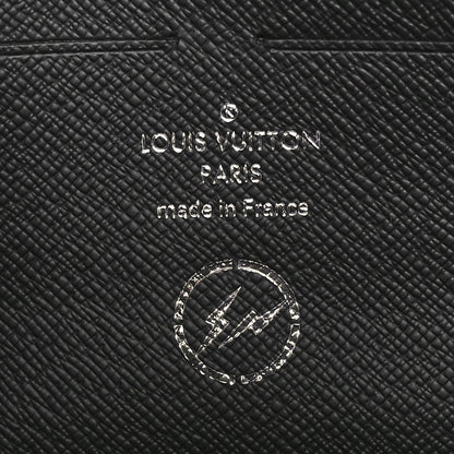 Louis Vuitton X FUJIWARA Monogram Eclipse Flash Pochette Voyage MM 6 of 9