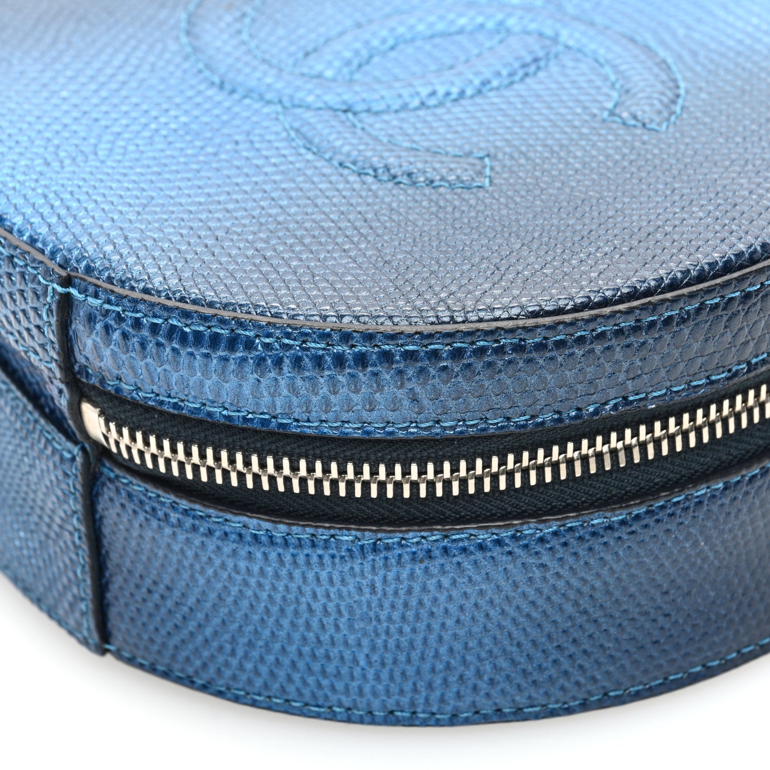 Chanel Lizard Round As Earth Evening Bag Navy 10 of 10