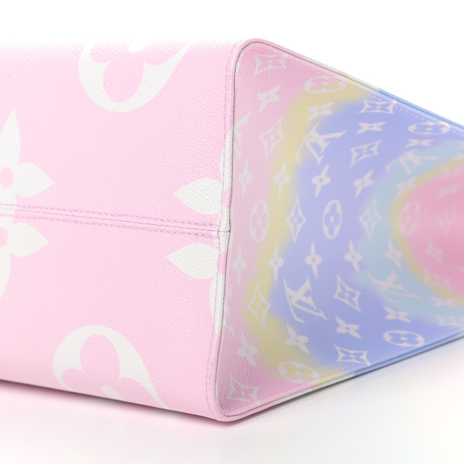 Louis Vuitton Monogram Escale Onthego GM Pastel 7 of 7