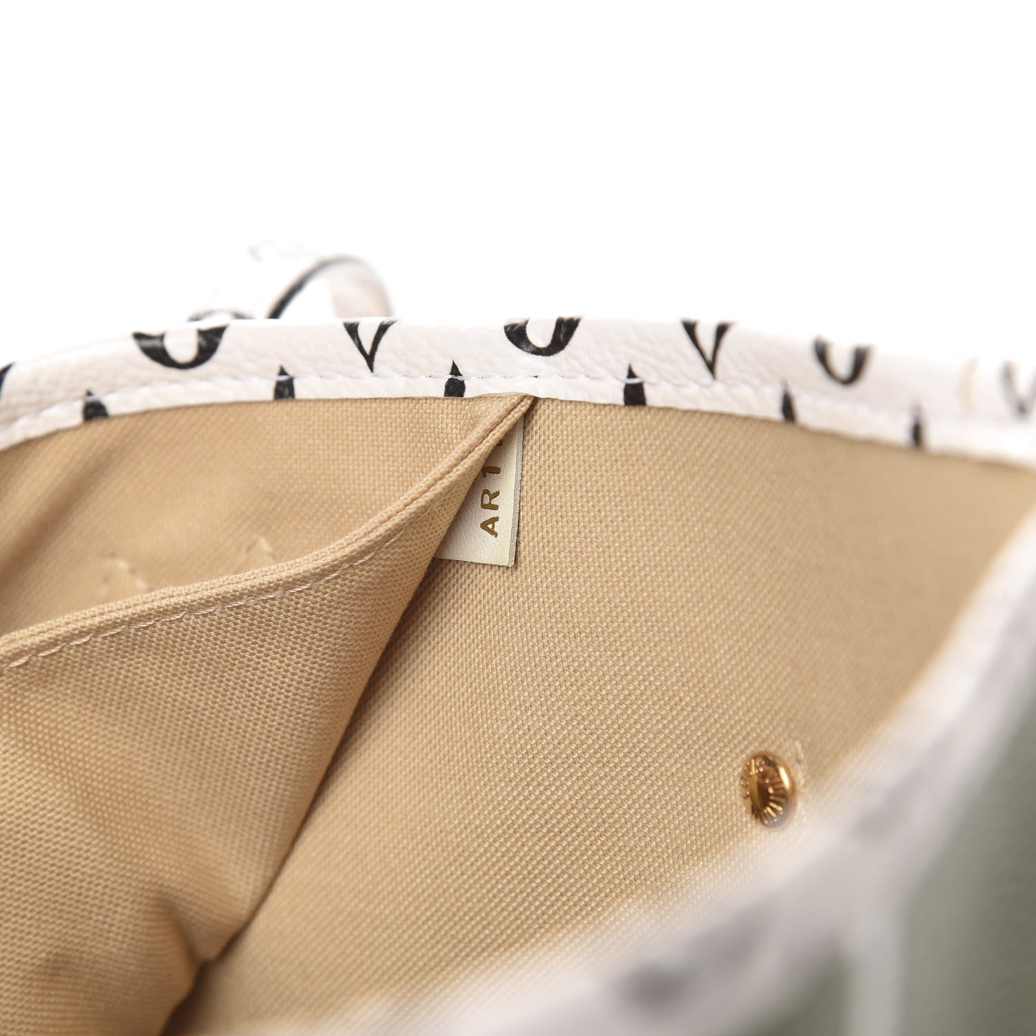 Louis Vuitton Monogram Giant Neverfull MM Kaki 8 of 11