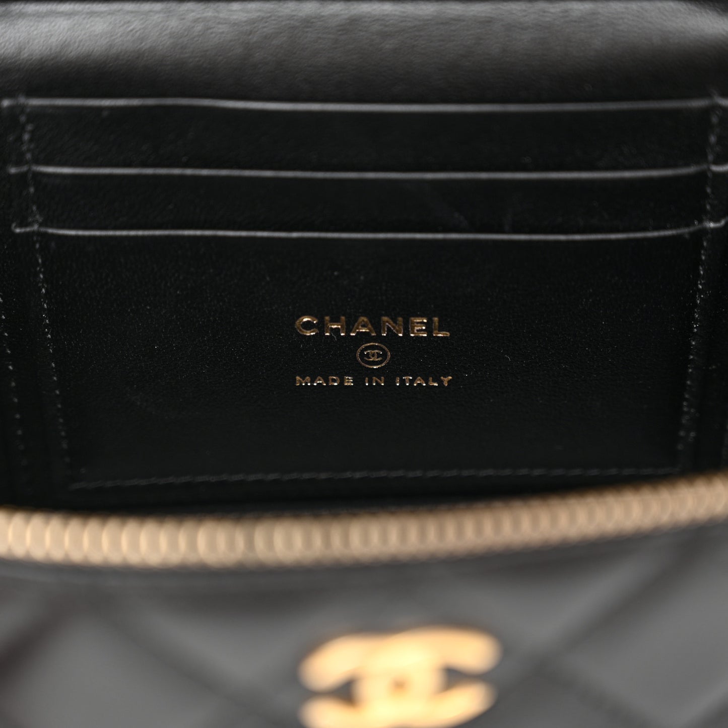 Lambskin Quilted Metal Small Top Handle Vanity Case With Chain Black