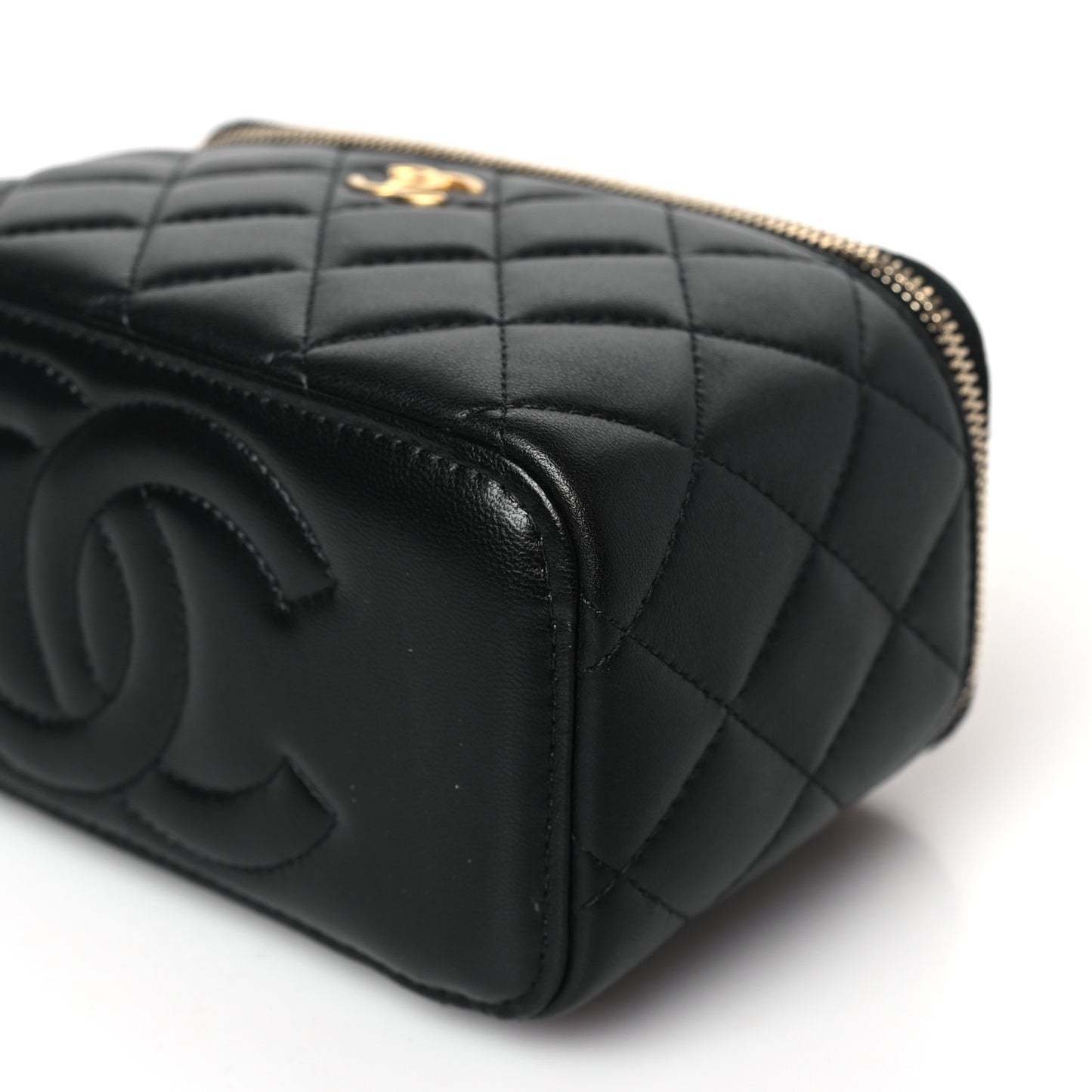 Lambskin Quilted Metal Small Top Handle Vanity Case With Chain Black