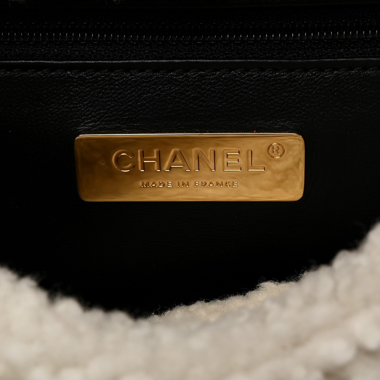 Chanel Crumpled Calfskin Shearling Sheepskin Quilted Medium Chanel 19 Flap Black 6 of 10
