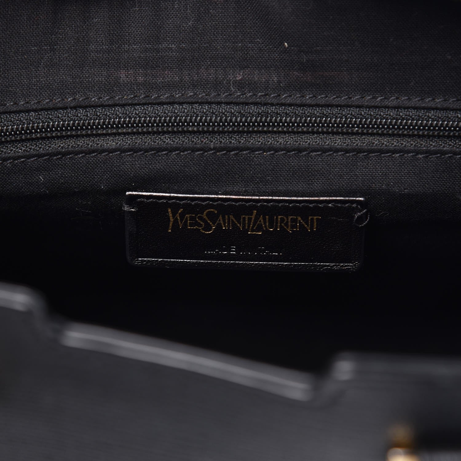 Saint Laurent Textured Calfskin Small Classic Y Cabas Black 6 of 11