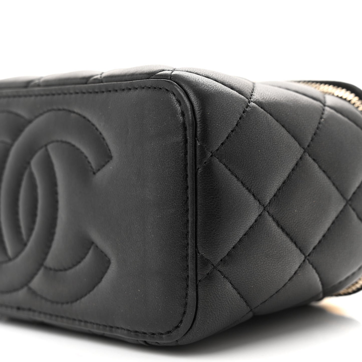Lambskin Quilted Metal Small Top Handle Vanity Case With Chain Black