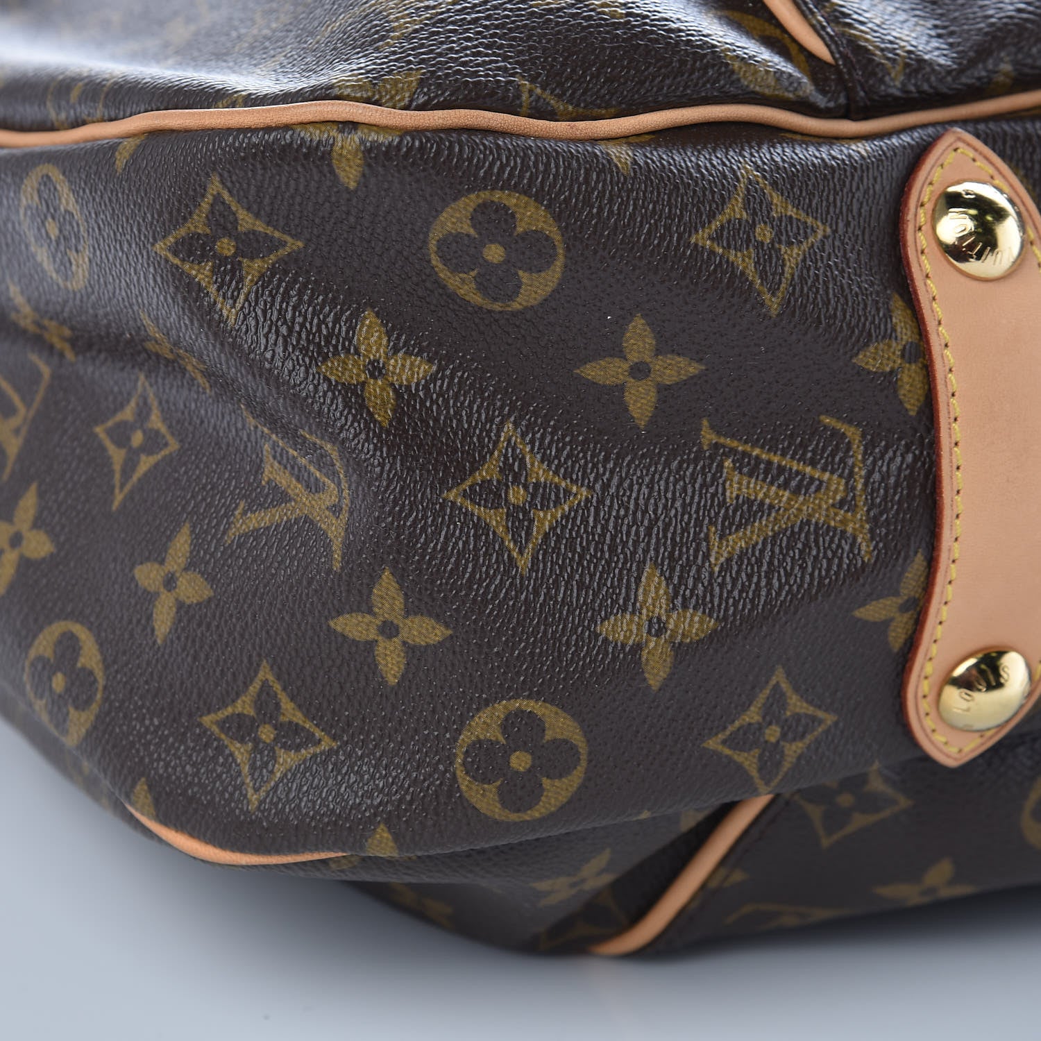 Louis Vuitton Monogram Galliera GM 13 of 16
