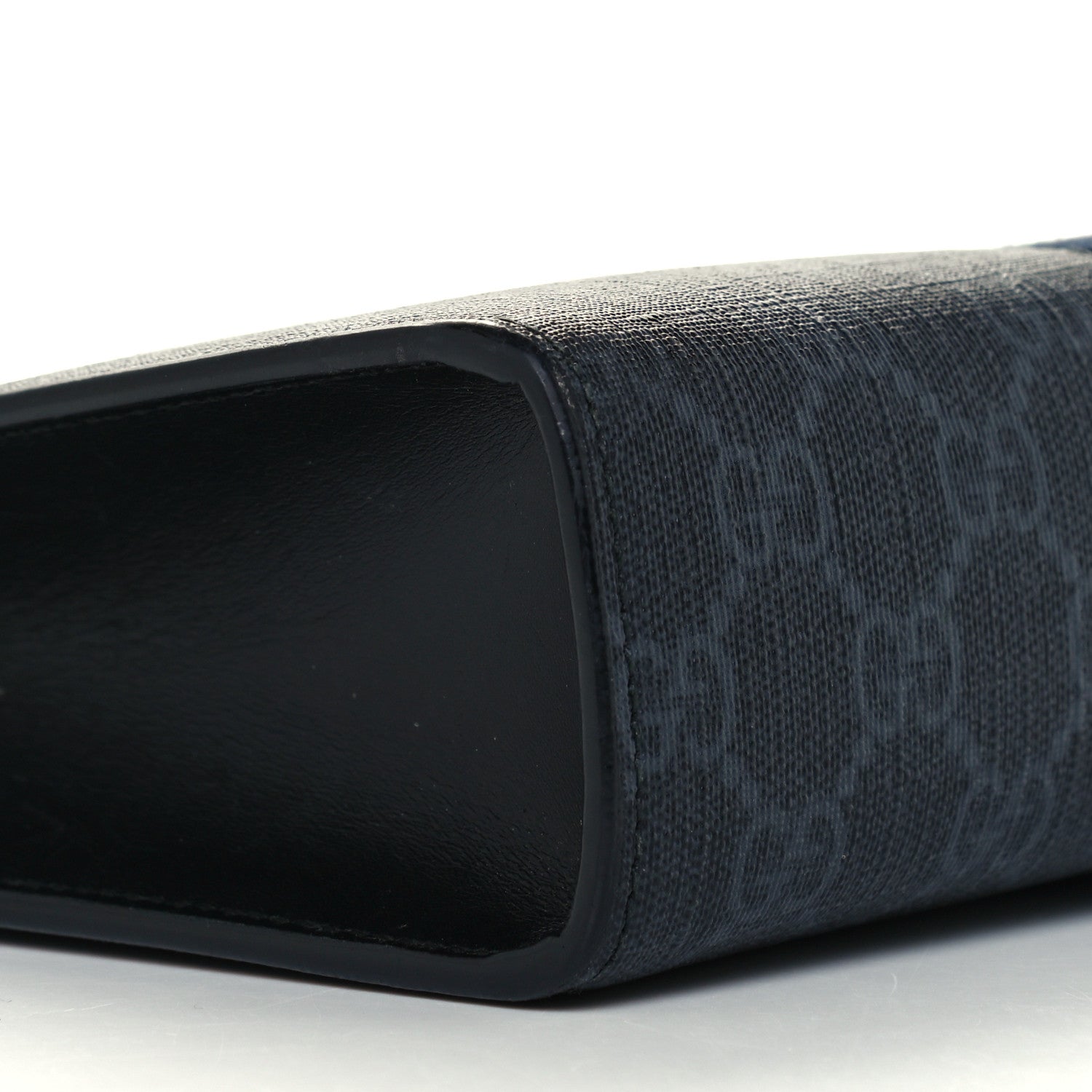 Gucci GG Supreme Monogram Selleria Calfskin Web New Web Cosmetic Case Black 8 of 9