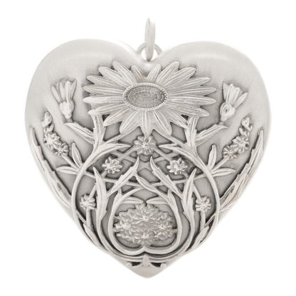 Tiffany Sterling Silver Large Ziegfeld Daisy Heart Locket Pendant 1 of 4