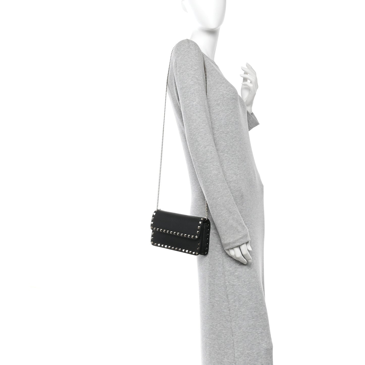 Pebbled Calfskin Rockstud Flap Wallet On Chain Black