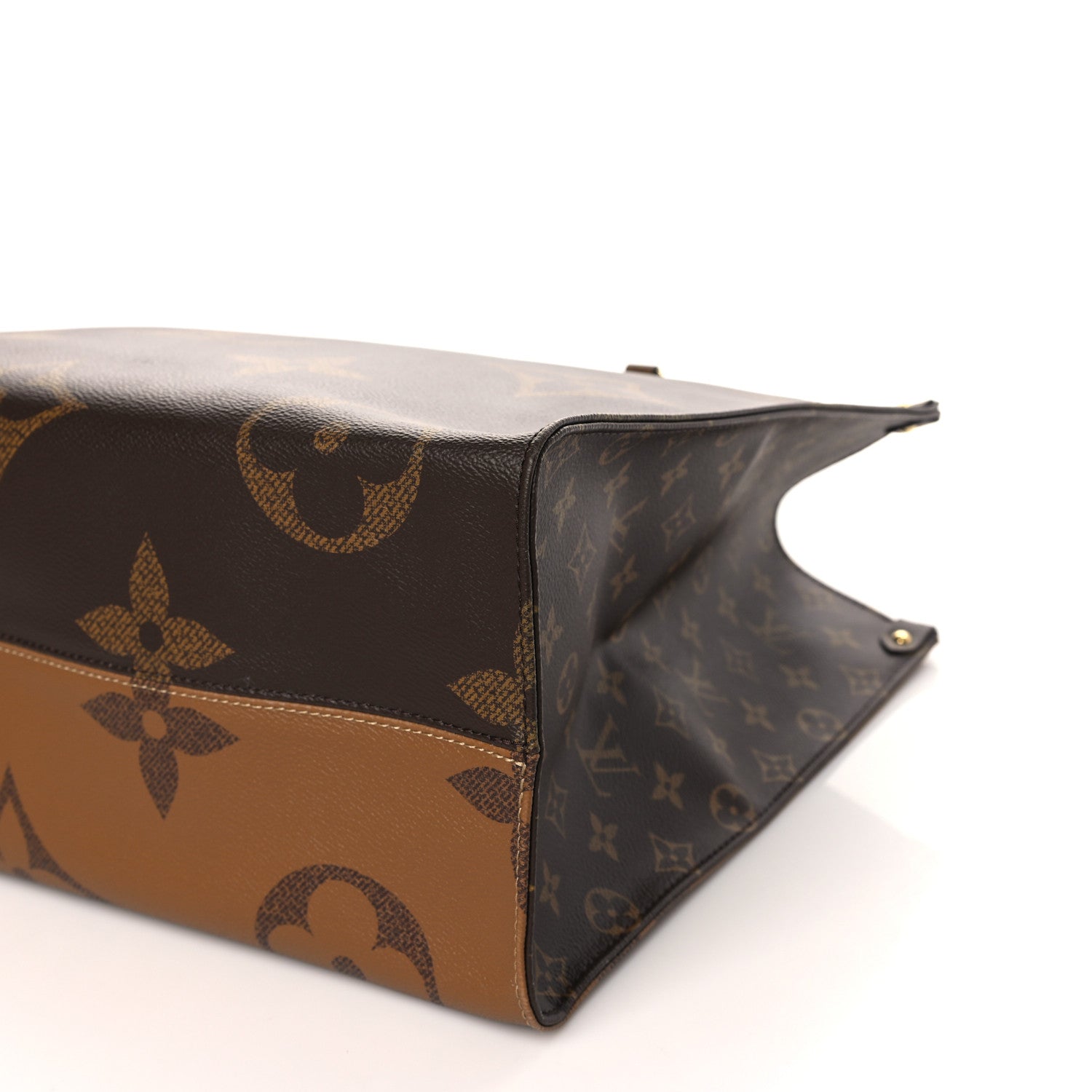 Louis Vuitton Reverse Monogram Giant Onthego GM 8 of 8