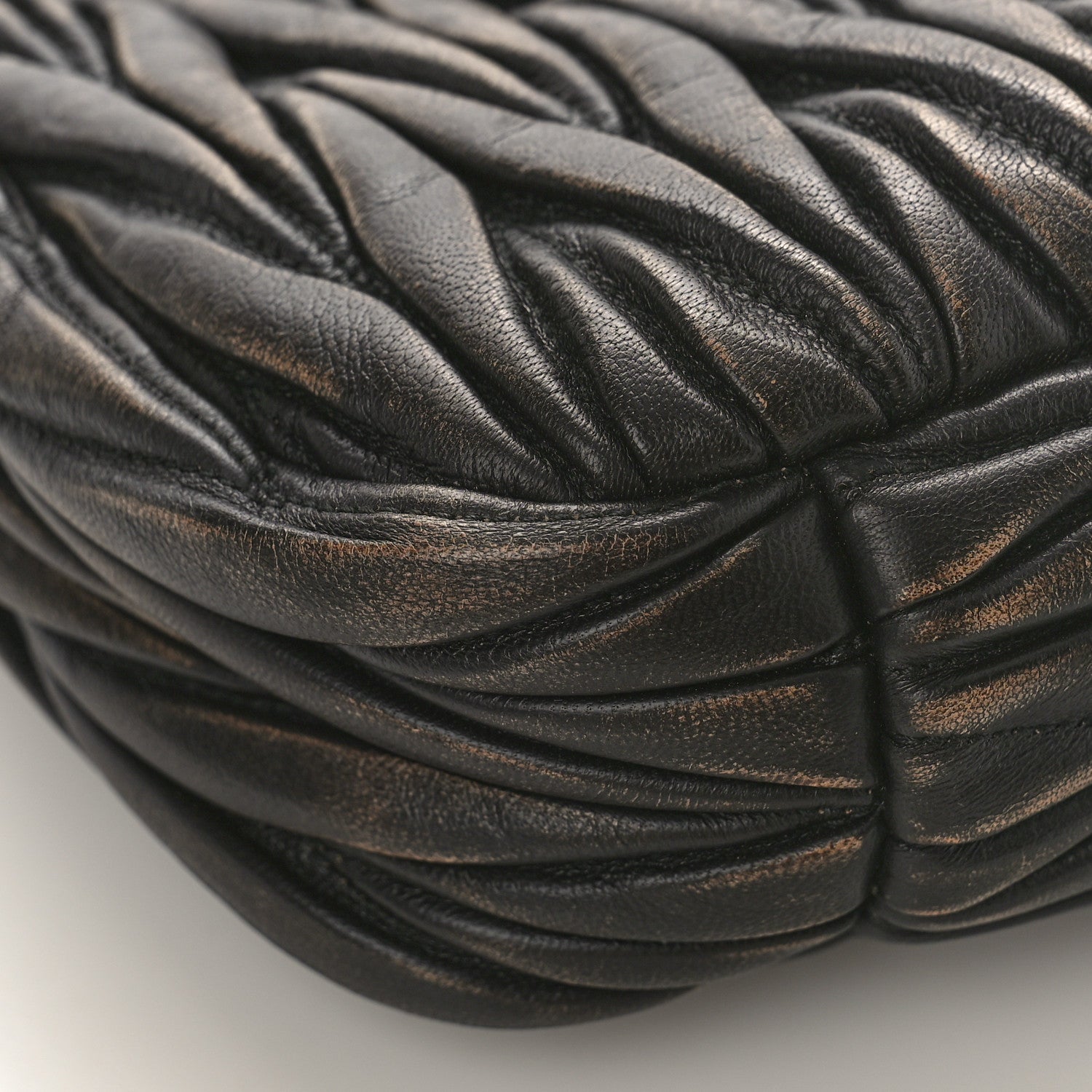 Miu Miu Nappa Matelasse Small Wander Hobo Sabbia Caffe 7 of 8